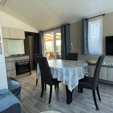 בית נופש Superb Mobilhome Cc379 Siblu Les Charmettes *