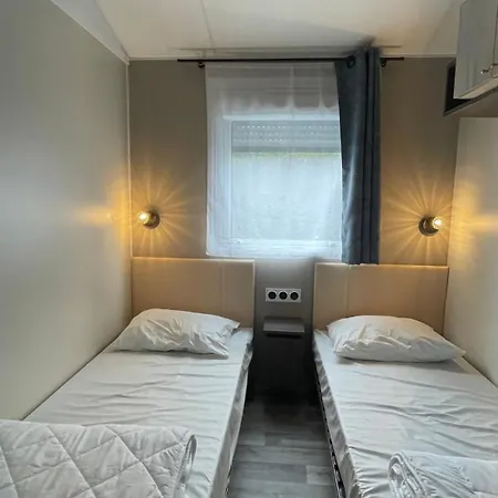 Сasa de vacaciones Superb Mobilhome Cc379 Siblu Les Charmettes Les Mathes