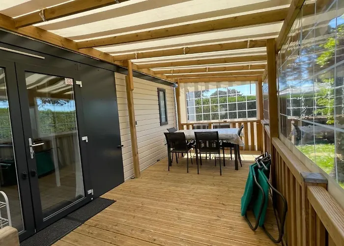 Superb Mobilhome Cc379 Siblu Les Charmettes